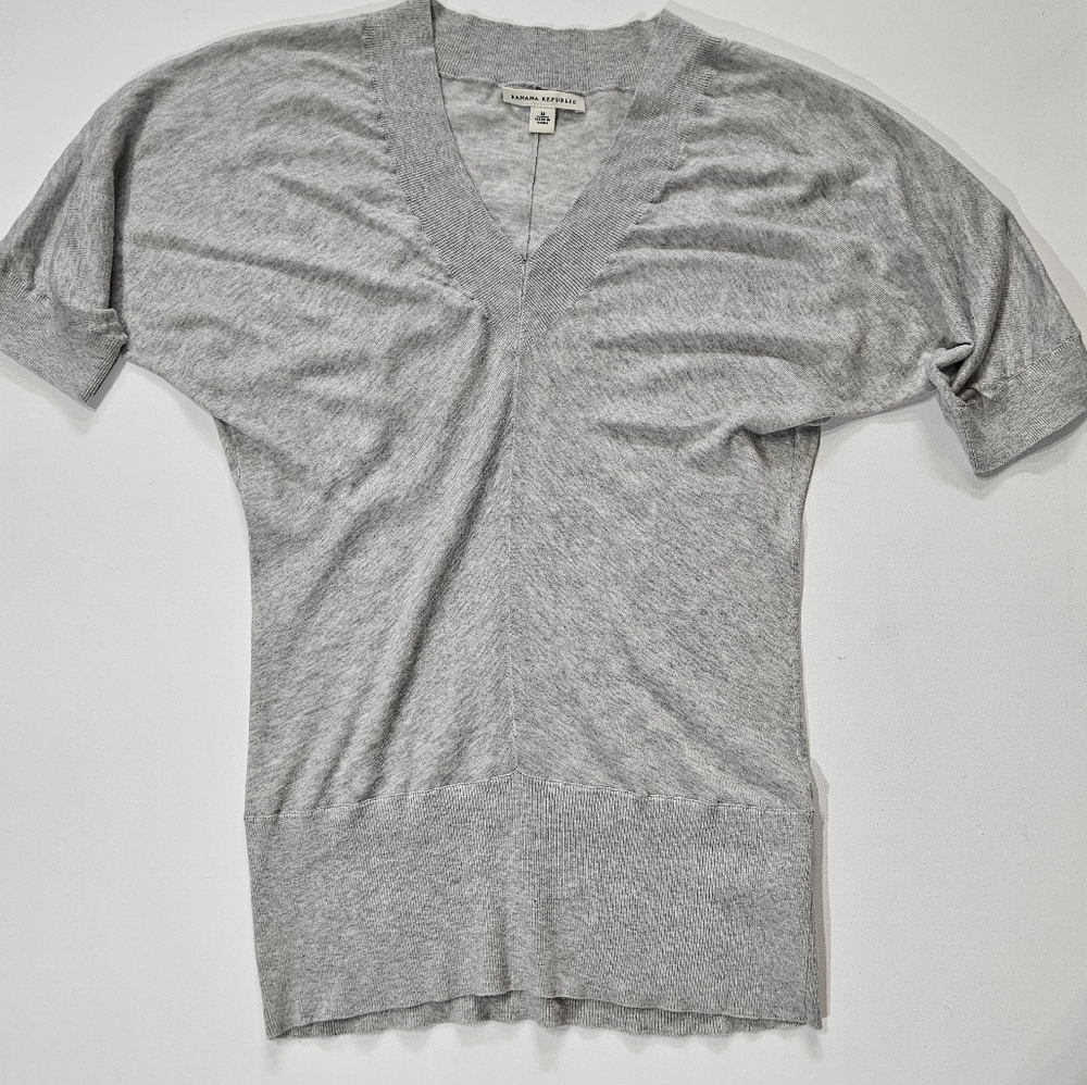 Banana Republic Short Sleeve Sweater Womens Medium Grey Lightweight Balletcore